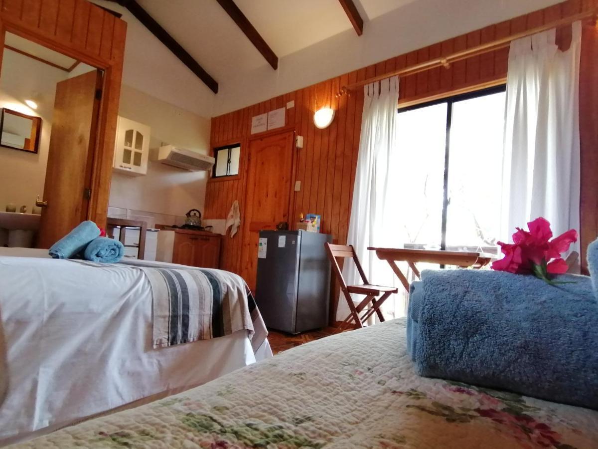 Tuava Lodge Hanga Roa Exterior foto