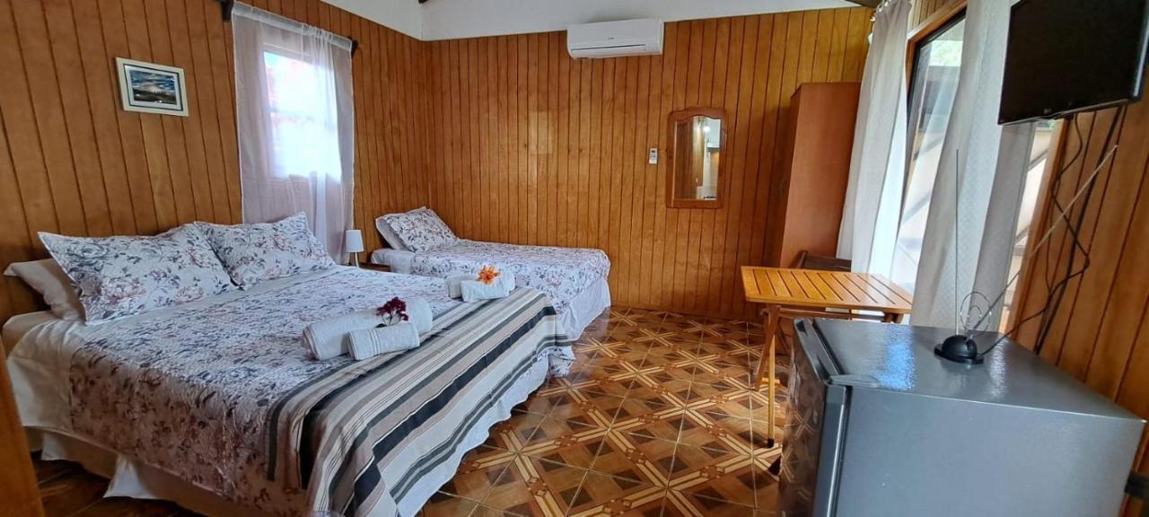 Tuava Lodge Hanga Roa Exterior foto